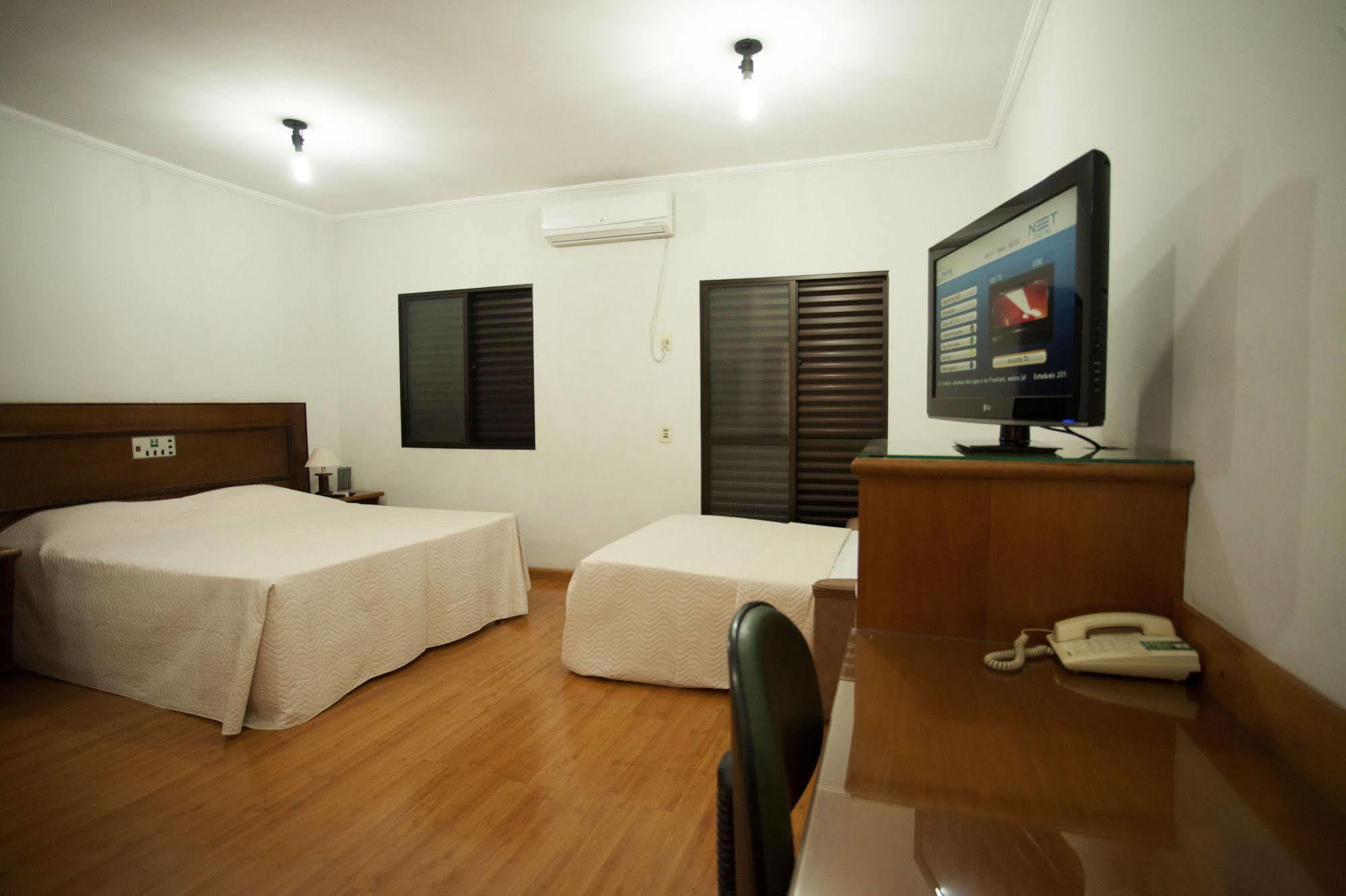 Indaia Hotel Residence São Carlos Buitenkant foto